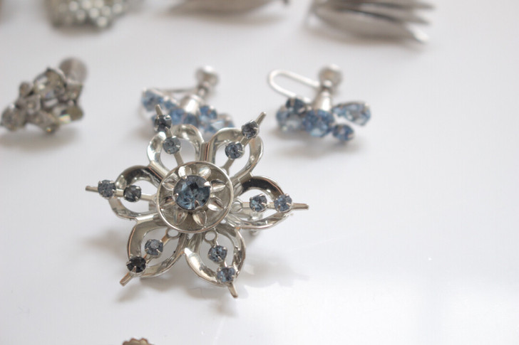 vintage蓝色钻石银色系列胸针耳夹套装
