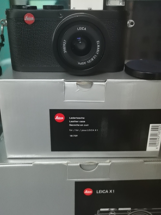 徕卡 leica x1 黑色 行货购买，一...