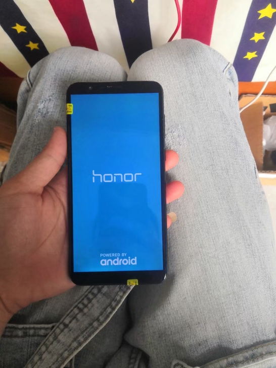 荣耀畅玩7x手机. 品如图，运行4g.全网...