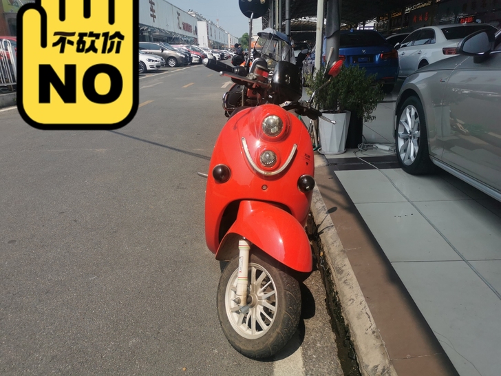 72V电动车 颜值高 共行驶6000多公里...