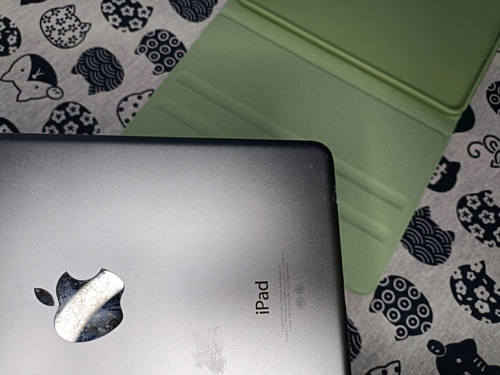 个人一手全国包邮苹果平板电脑mini2代