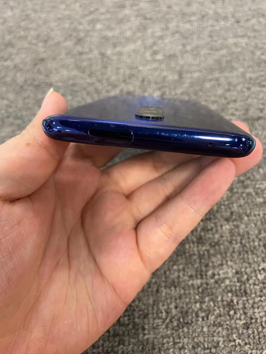 一加7pro，8G+256G，整体成色9新...