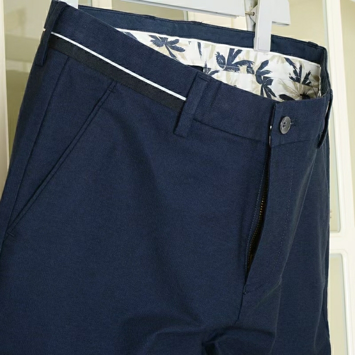 全新春秋季男士商务休闲裤，一线品牌工厂清仓。