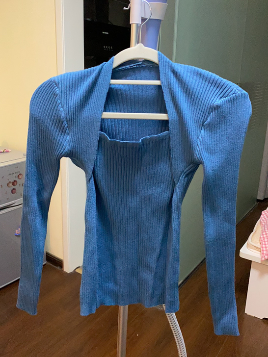 毛针织衫  湖蓝色很特别 夏末初秋穿非常合适