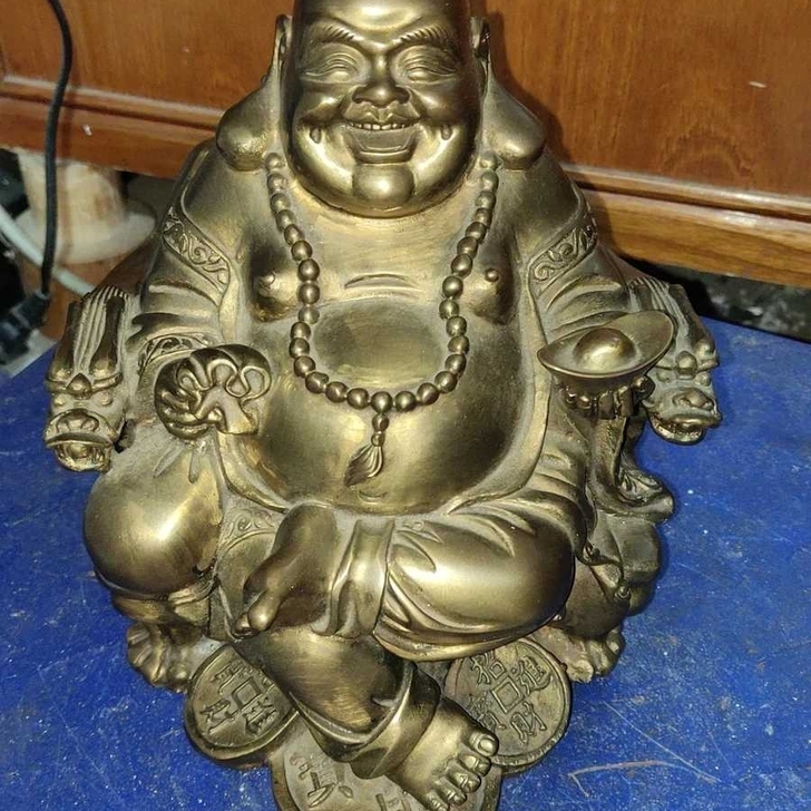 弥勒佛铜佛像，高16厘米，底经12.5－－...