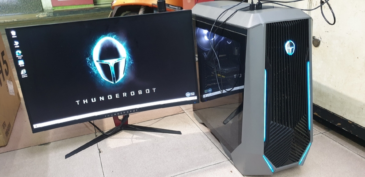 雷神911黑武士II 电竞水冷台式电脑I7...