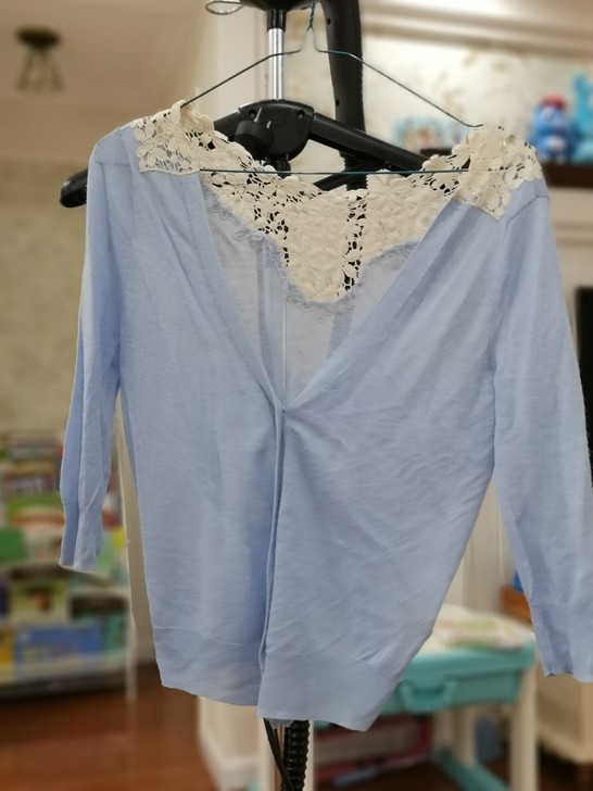 二胎孕妈清库存:九分袖薄款针织衫，细节满满...