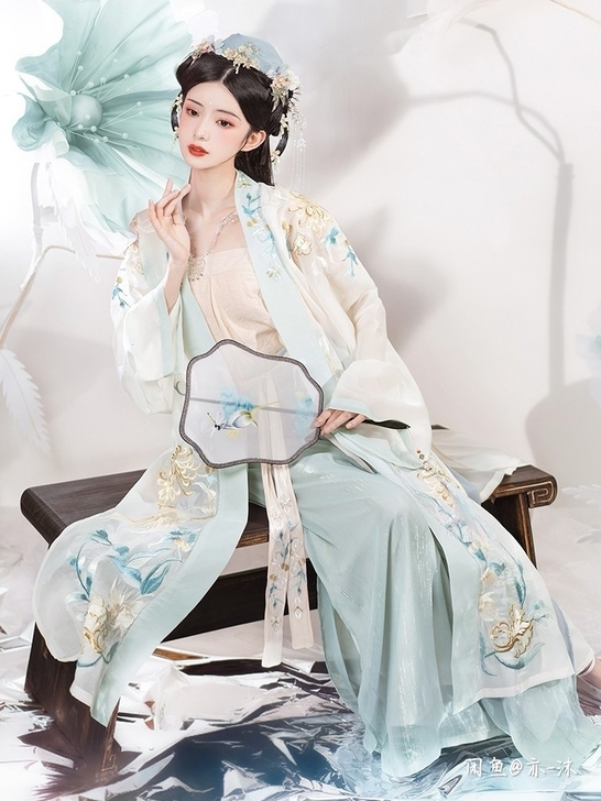 【流烟昔泠##amp；times；川衣物语...