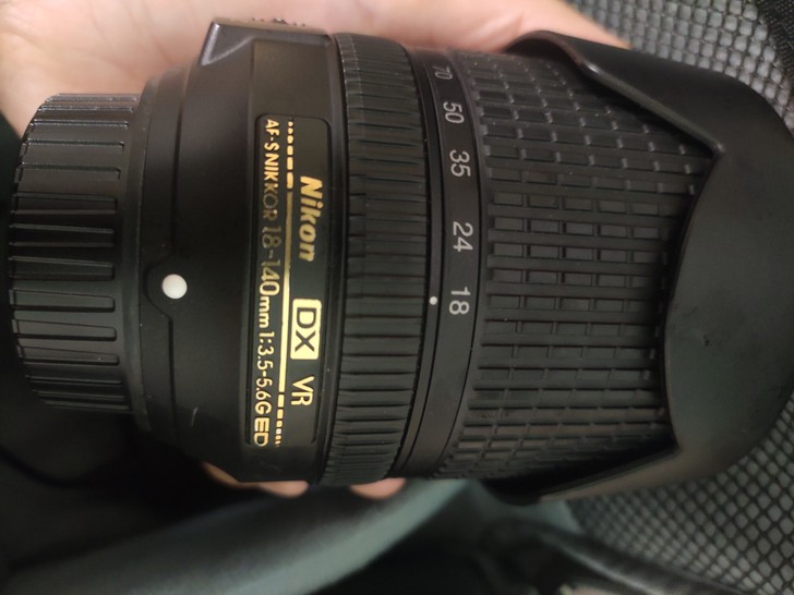 Nikon 尼康 AF-S DX NIKK...