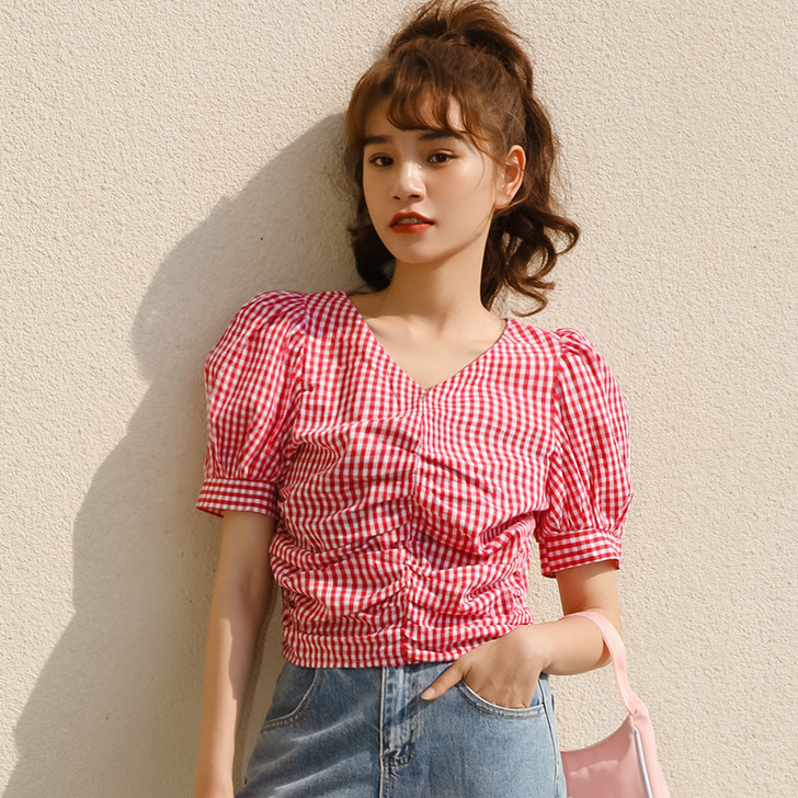 蚂蚁Q娃 蕾丝雪纺衫 九成新