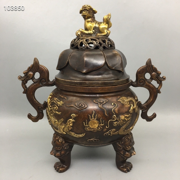 古玩铜器收藏,狮盖龙耳龙凤熏香炉,工艺精湛...