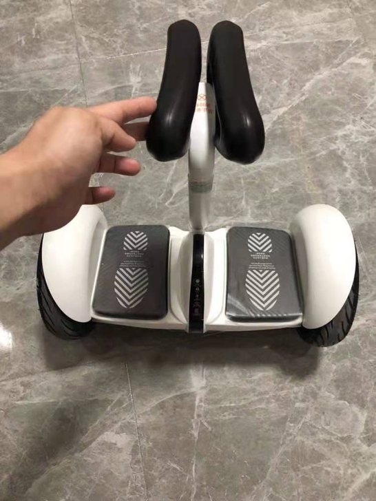 全新小米九号同款平衡车腿控车代步电动超长续...