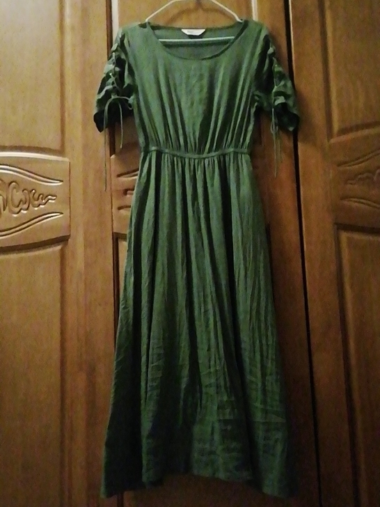 20包邮送，爱依服长裙