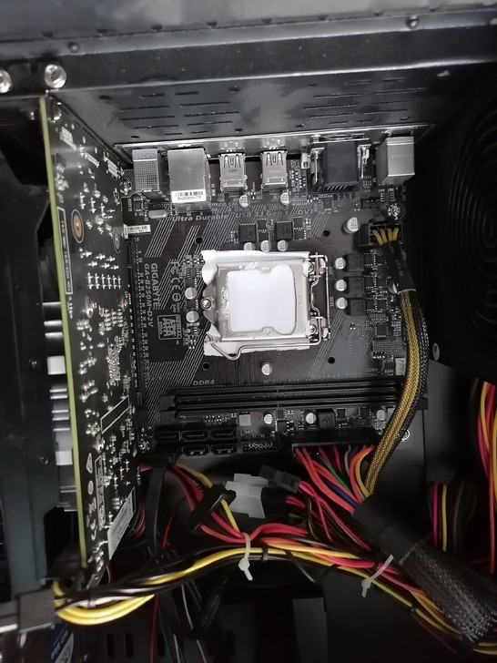 电脑主机，i3 7100主机，华硕B250...