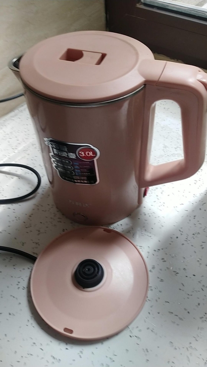 公司奖品没发完，全新不锈钢烧水壶18.9包...