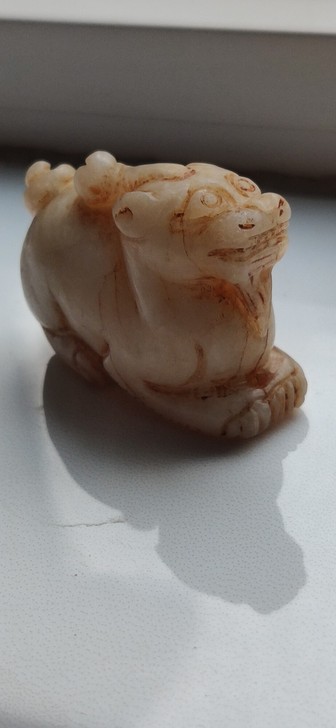 明代和田白玉瑞兽