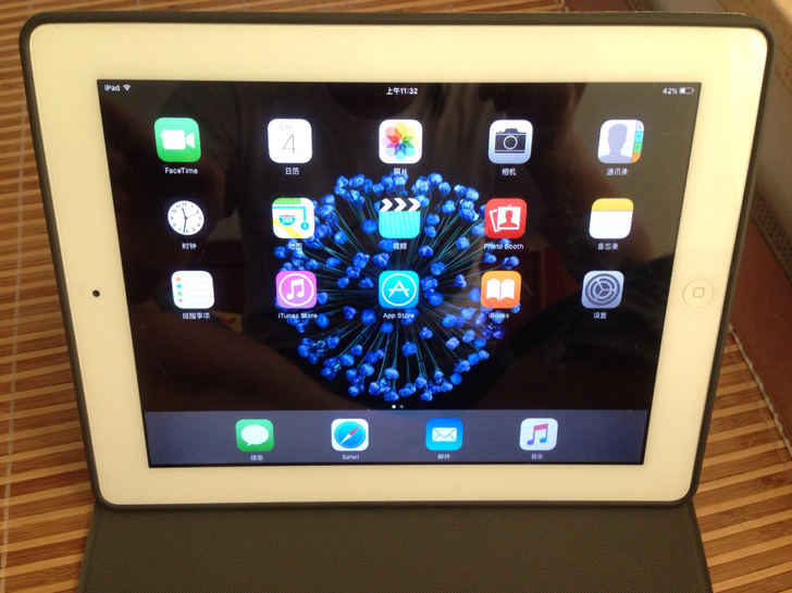 苹果原装iPad，无拆无修，功能正常，之前...