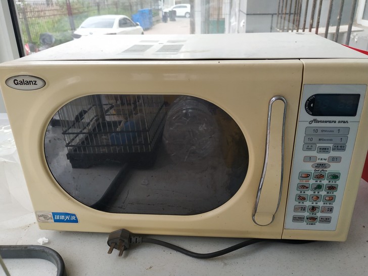 格兰仕微波炉 个人闲置 不常用 一切功能正...