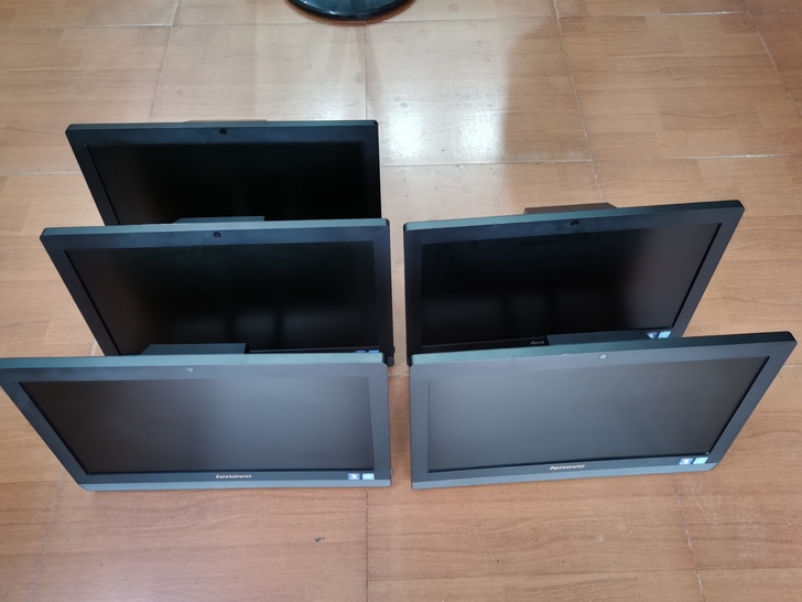 联想一体机 扬天S2010-23 实物如图...