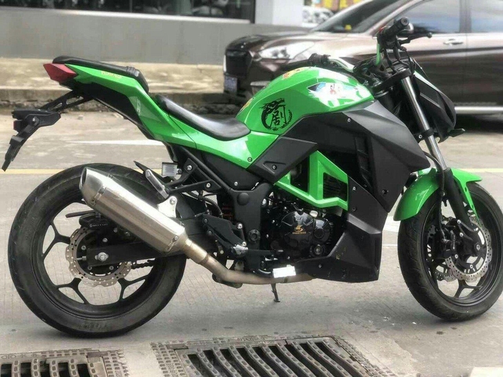 出一辆街车国产n19车子很新的