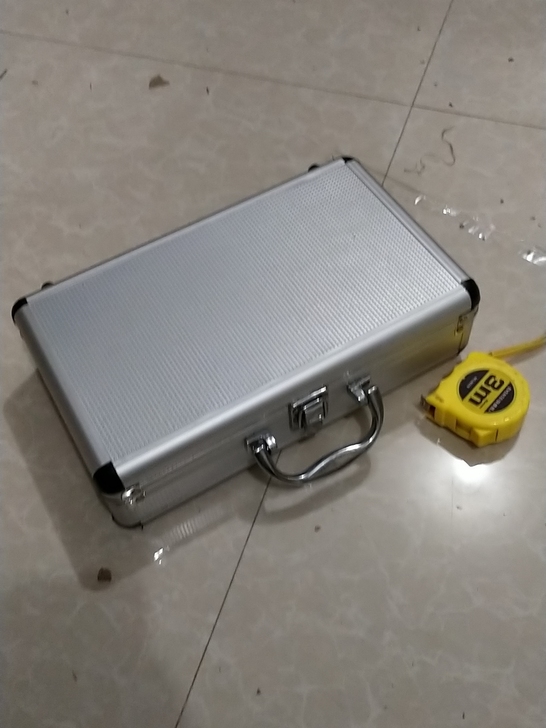 22包邮铝合金框架做的工具箱收纳盒，质量很...