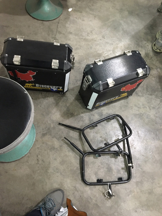 摩托车拉力旅行蓝鲸边箱