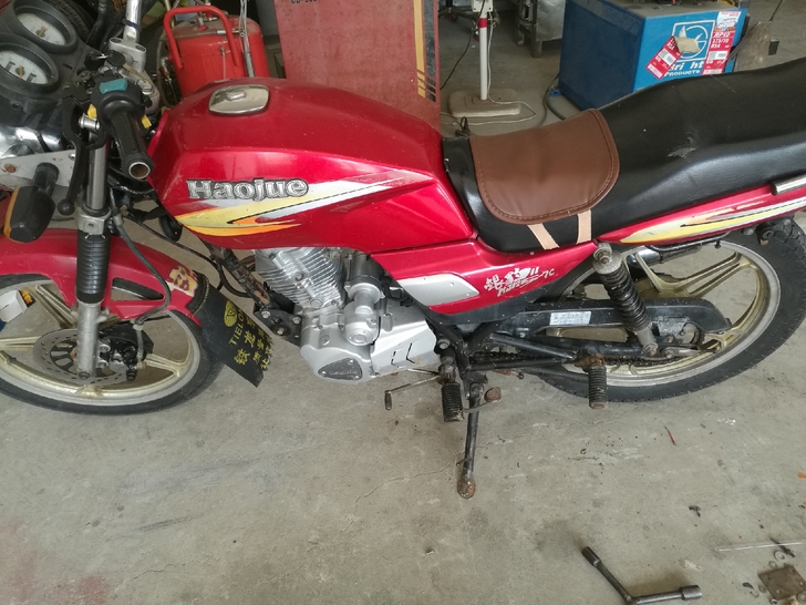豪爵125摩托车闲置转让，到手骑，不用修，...