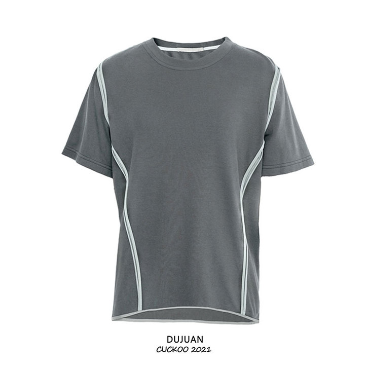 T恤。全新。没穿过。不喜欢了。给喜欢的人。...