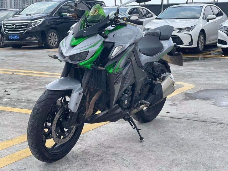 男友开的N19大蟒蛇，因工作原因没时间玩，...