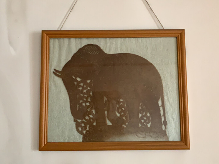 大象毛雕刻画 上面是真大象毛