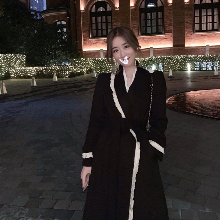 ByYou 冬季黑色赫本风收腰西装毛呢外套...