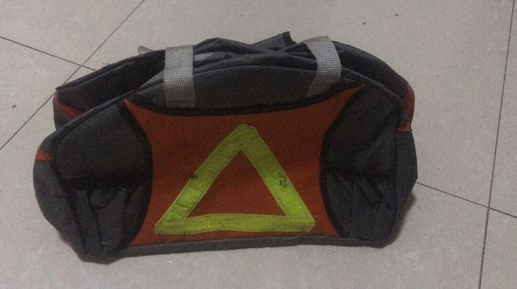 能当停车牌的手提工具包