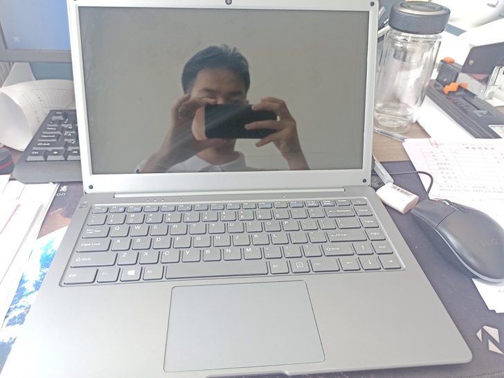 中柏笔记本，6+128G，自用电脑，由于运...