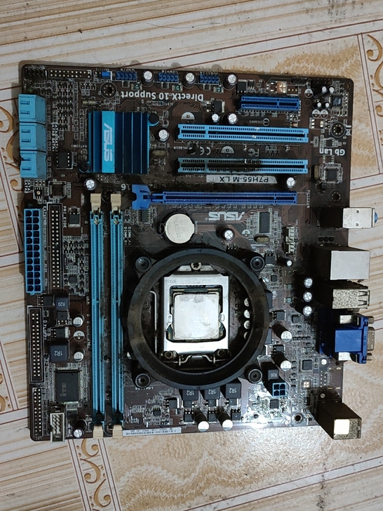 华硕H55主板i3 CPU