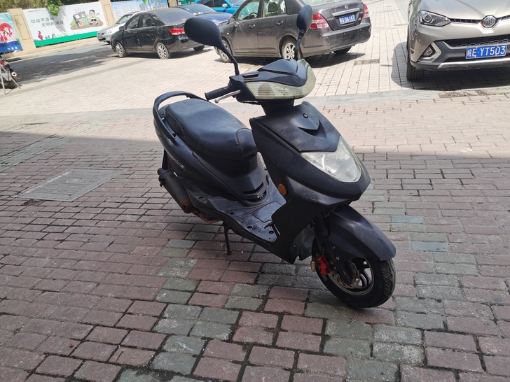 二手学生代步踏板迅鹰摩托车，真实标价！