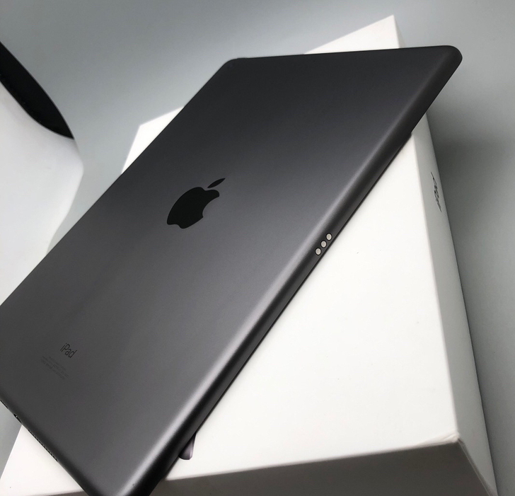 ipad 2020款第8代ipad   美...