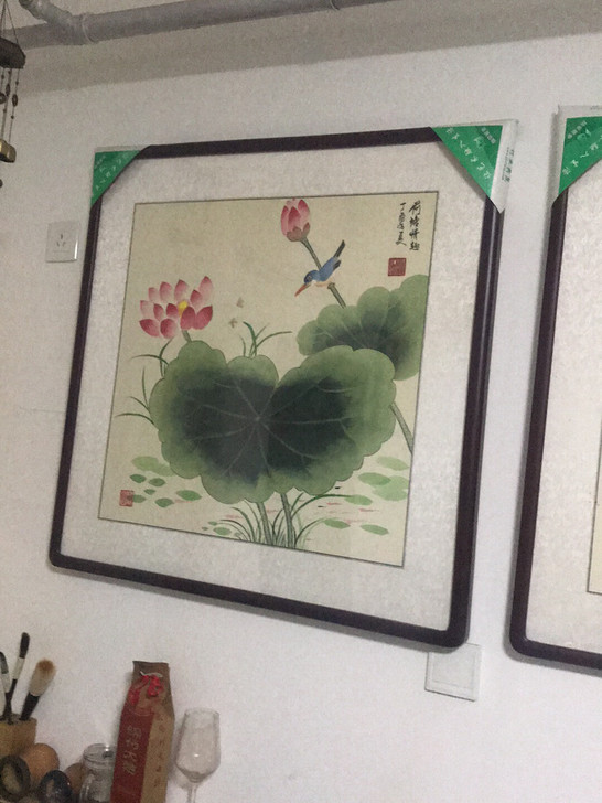 很多字画，要哪个说那个！都不贵！