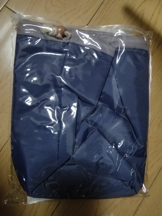 旅行化妆包，放水，全新未拆袋子。