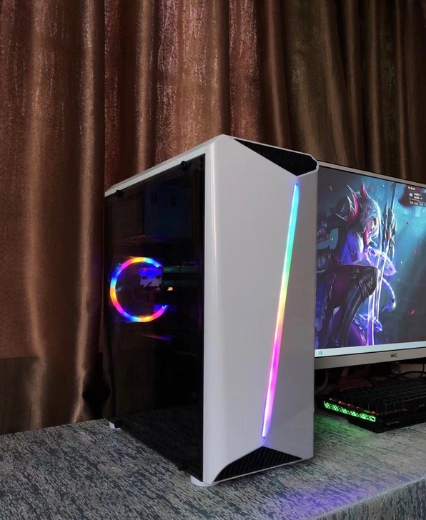 个人闲置高配电脑主机 40万跑分i7级 游...