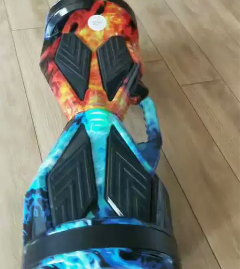 买来不到两个月，孩子太小不会玩，一共没有玩...