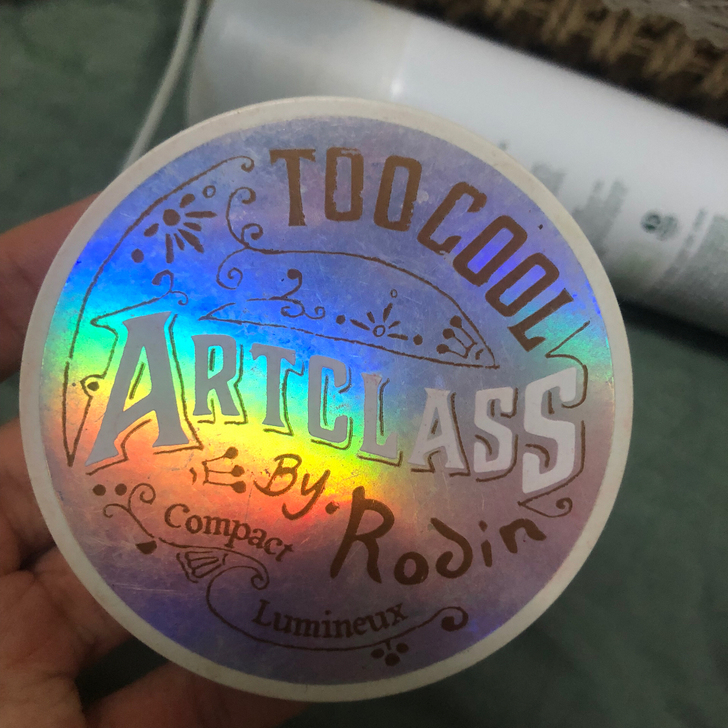 就是那个挺有名的阴影家的高光膏