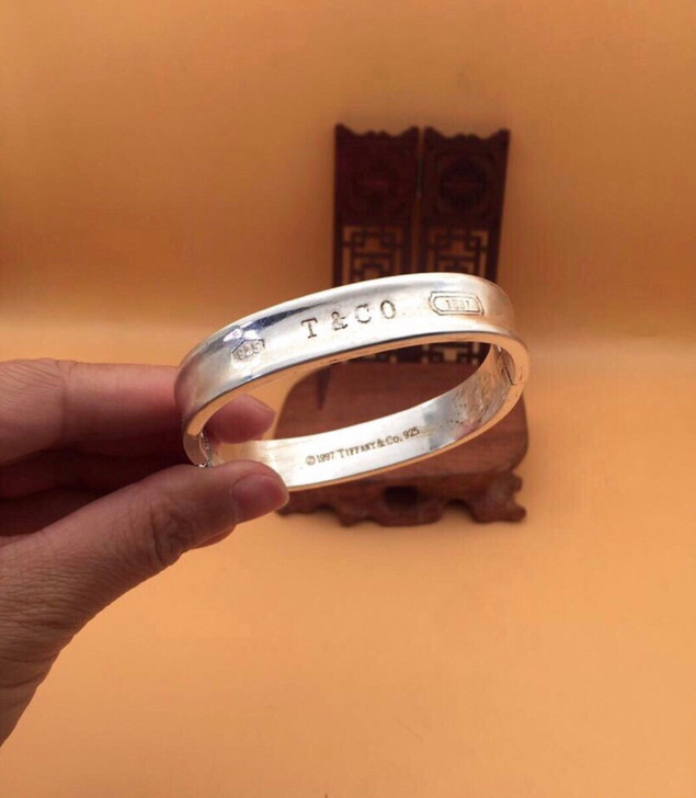 时尚精品T##amp;amp;CO 183...