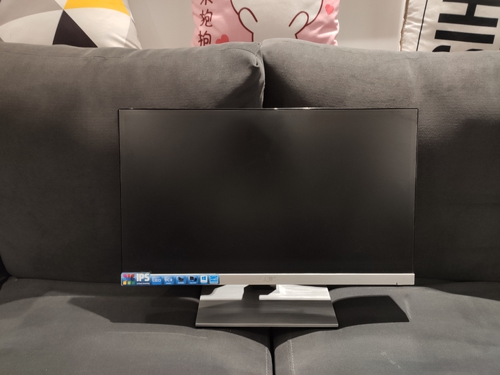 aoc22寸显示器，显示屏