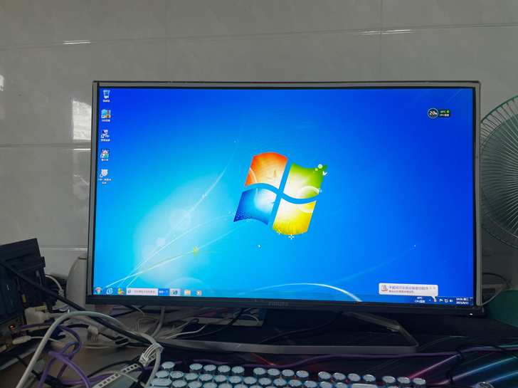 飞利浦32寸ips显示器，322c6q，1...