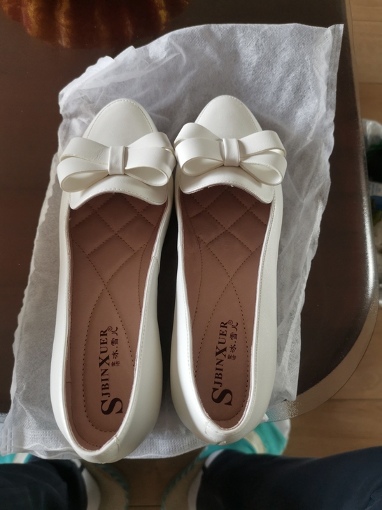 37号全新品牌瓢鞋 豆豆鞋，平底鞋，内增高...