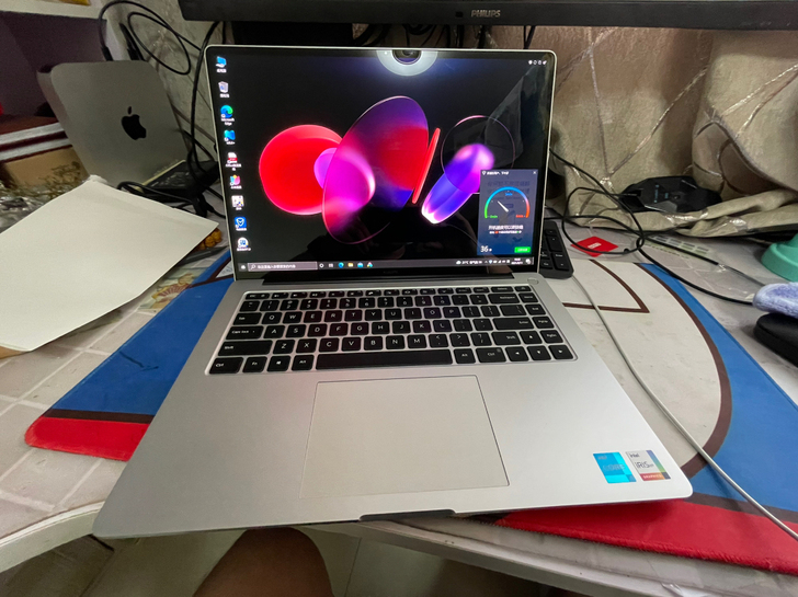 小米笔记本15pro 三星oled屏幕3....