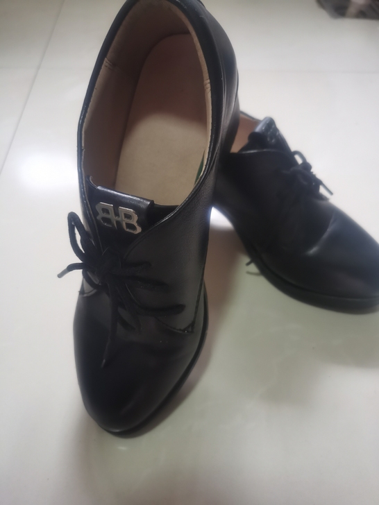 女鞋38码工装鞋! 粗跟 不累脚,超级舒服...