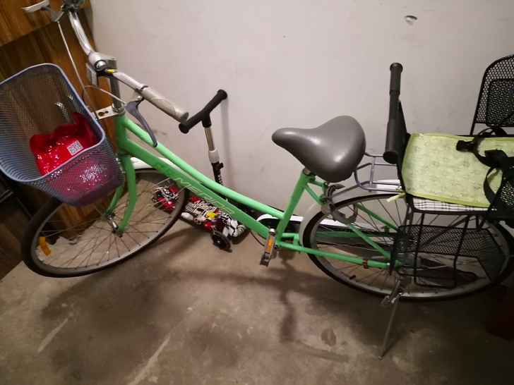 美利达旅行自行车公主车,基本全新,骑的次数...