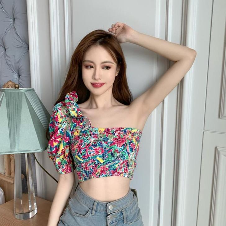 全新未穿参加福袋夏季法式小众心机露肩荷叶边...