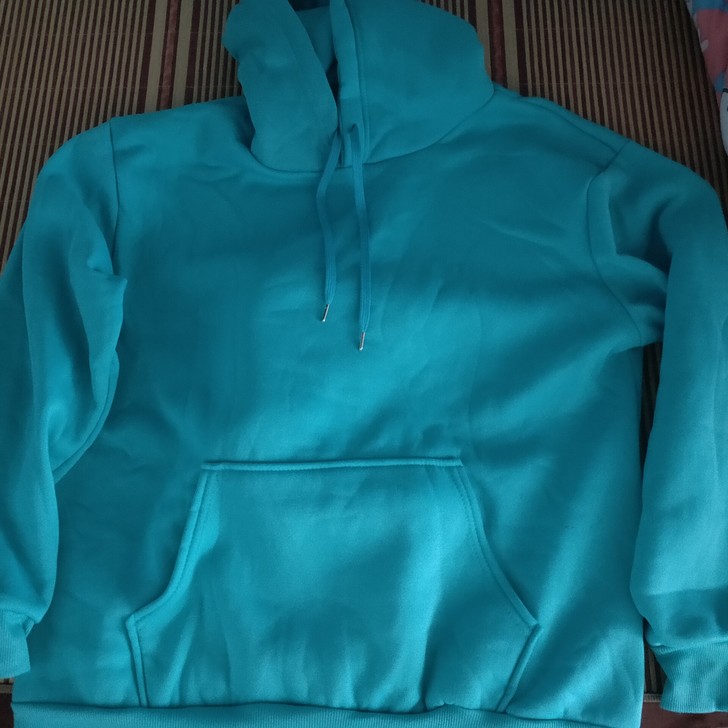 全新，因为太大了买回来就试穿了一下就一直没...